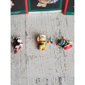 Hallmark miniature kittens Toyland bow painting country‎ cat ornament Xmas set